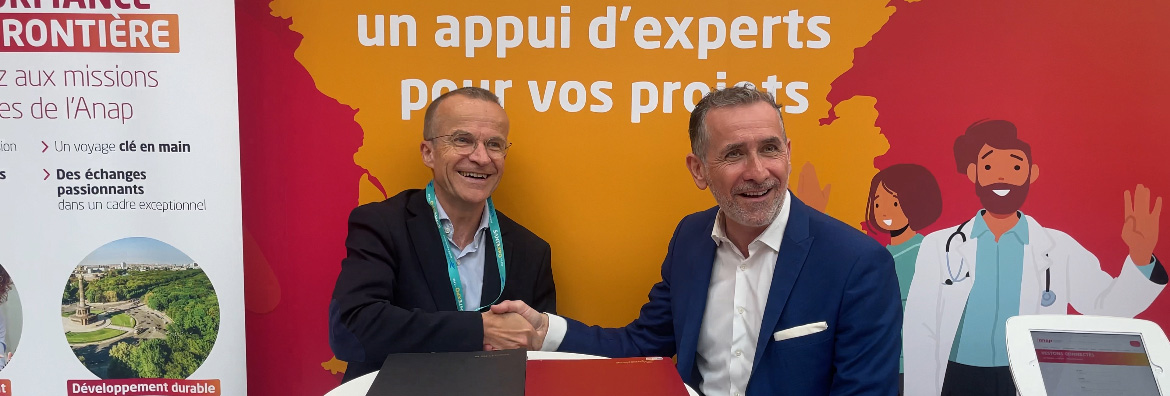 Signature du partenariat Santexpo